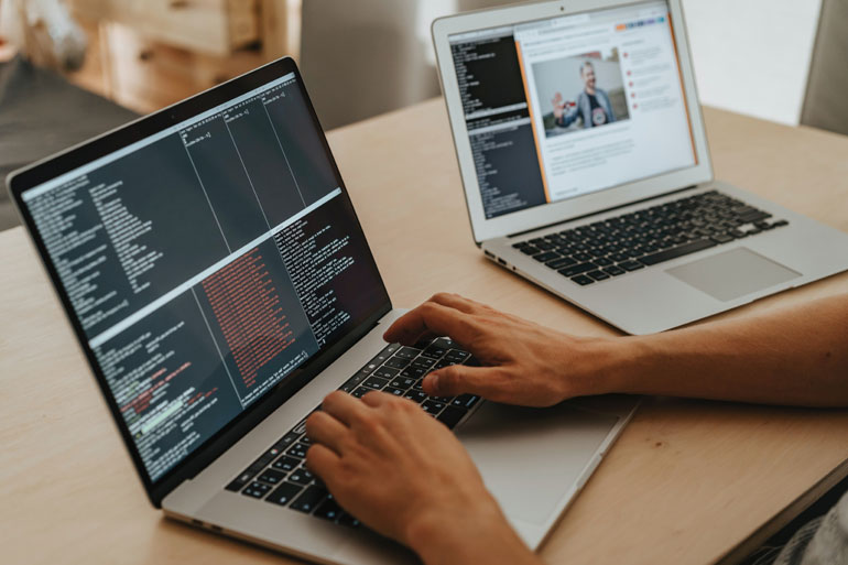Professional Web & Mobile App Development Agency Services